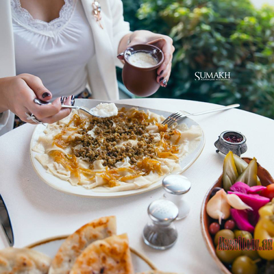 Азербайджанская кухня в ресторане Sumakh